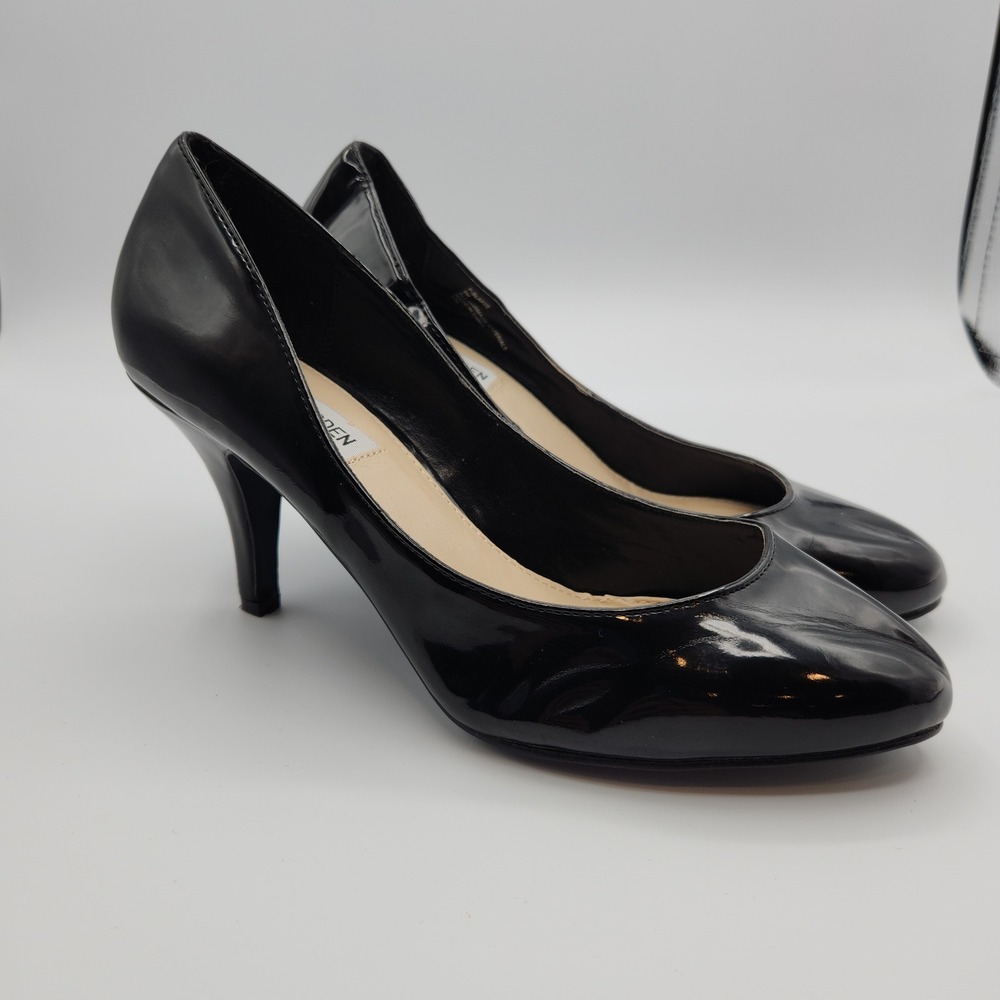 Steve Madden Pumps Women's US 8M Black Patent Leather Stiletto Heels Round Toe